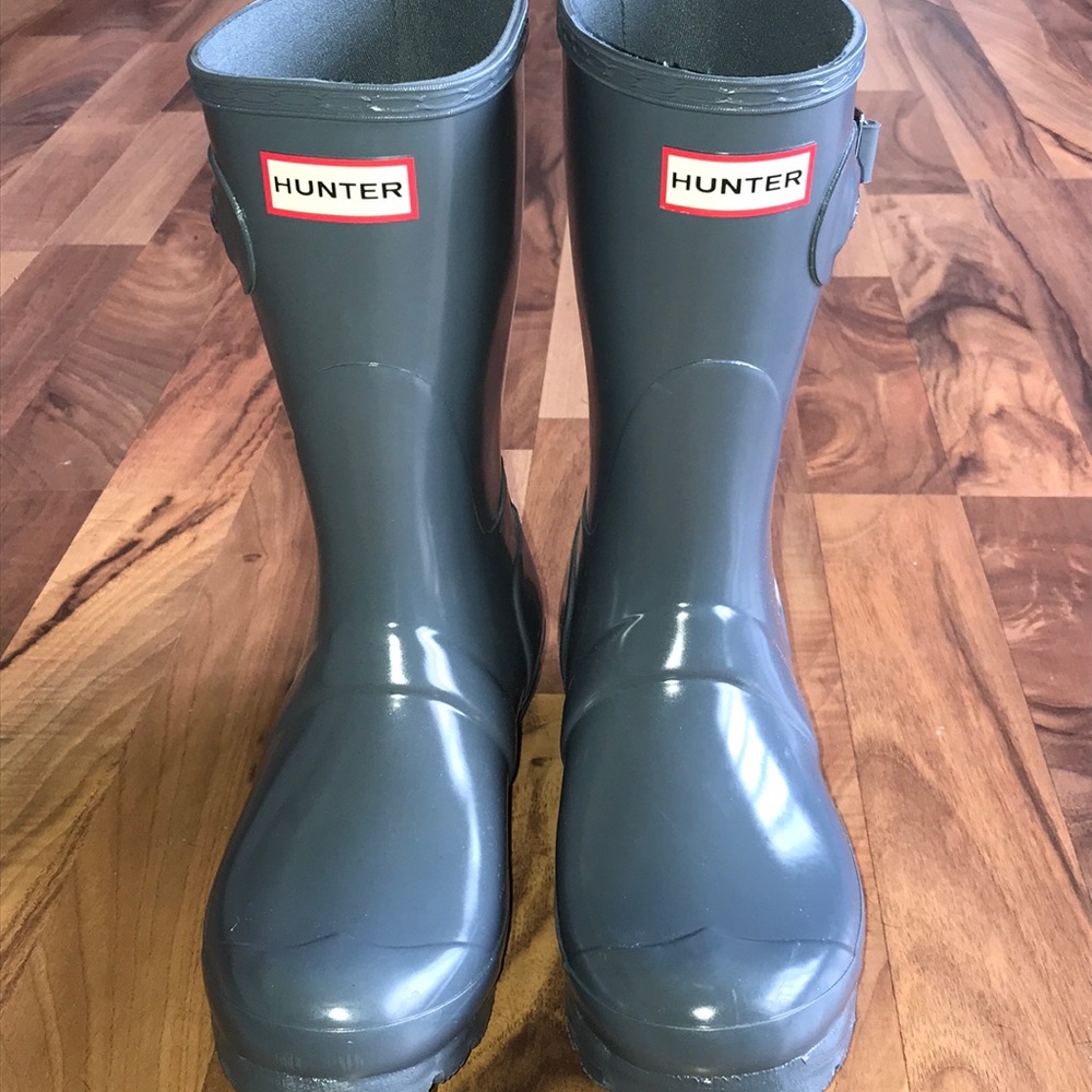 Hunter short glossy boots